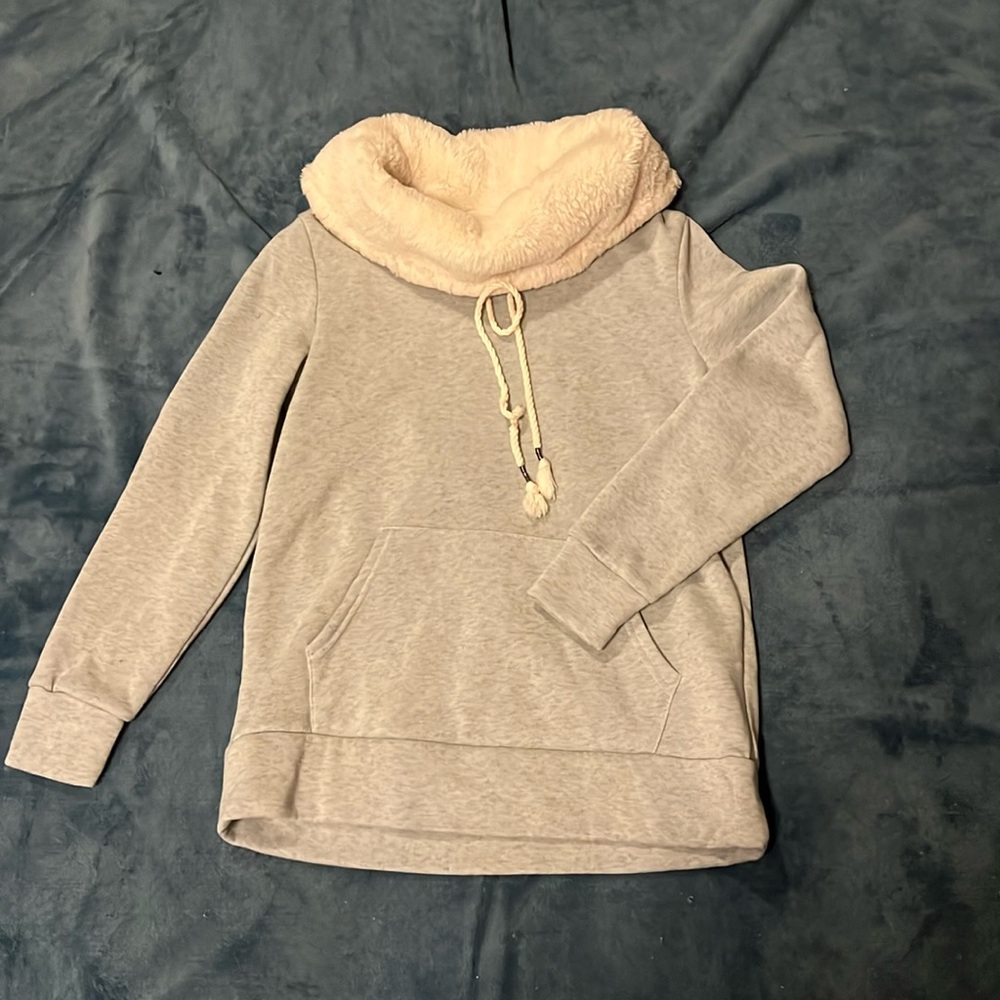 Isela Sport Sweater